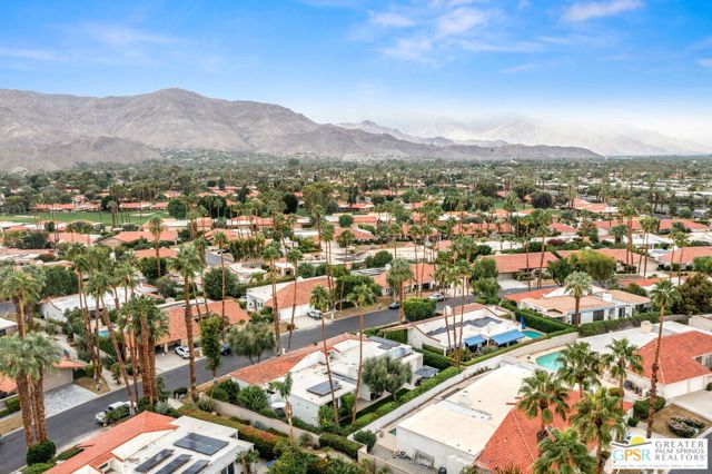 87 Magdalena Drive, Rancho Mirage CA: https://media.crmls.org/mediaz/97f88406-e618-4fad-954d-237b43290780.jpg