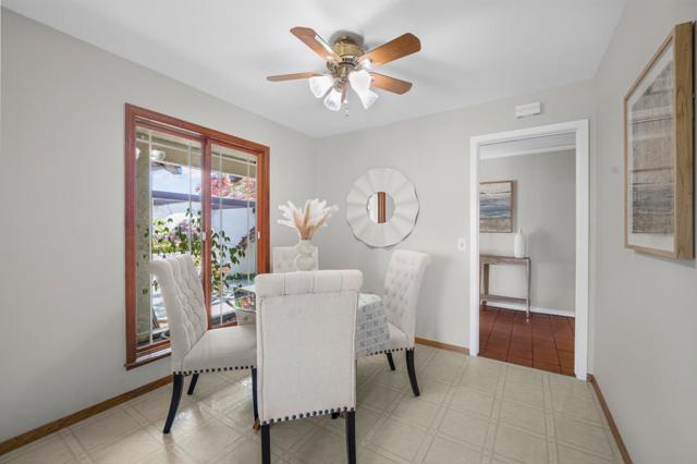 10407 Vista Knoll Boulevard, Cupertino CA: https://media.crmls.org/mediaz/97f93cc5-0574-4b8c-b575-4acd3188d76b.jpg