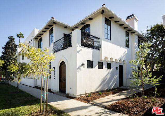 1203 N Vista Street, West Hollywood CA: https://media.crmls.org/mediaz/97f9bc49-4e53-4bfc-8902-5c04b995bcca.jpg