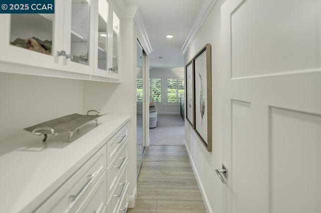 2607 Saklan Indian Dr, Walnut Creek CA: https://media.crmls.org/mediaz/97f9fd53-6e0d-4316-a694-3ac04f46da64.jpg