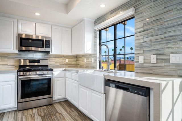 Image 30 of 50 For 46395 Ryway Place 9