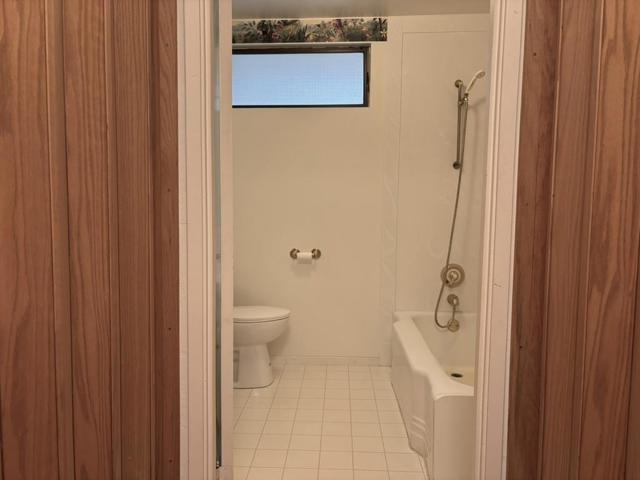 102 Santa Maria Avenue, Portola Valley CA: https://media.crmls.org/mediaz/97fb0847-72af-4a32-8b01-b17528baa2bc.jpg