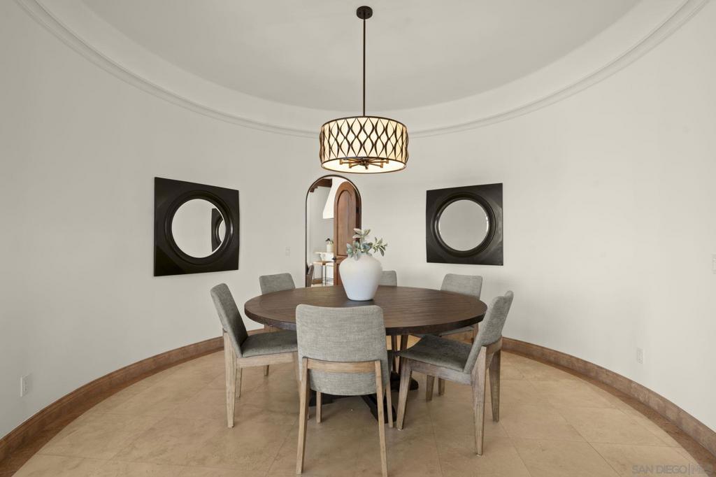 1745 Amalfi St - photo 11