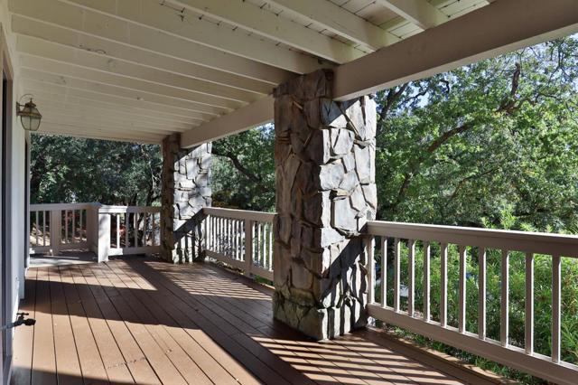 16669 Walter Breton Drive, Morgan Hill CA: https://media.crmls.org/mediaz/97fc96ac-f8df-4dba-8cba-478d25a064b1.jpg