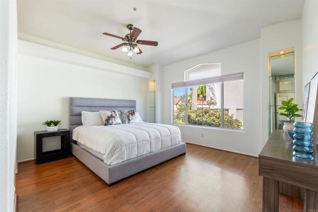 Detail Gallery Image 19 of 46 For 1831 Monserrat Way, Vista,  CA 92081 - 4 Beds | 2/1 Baths