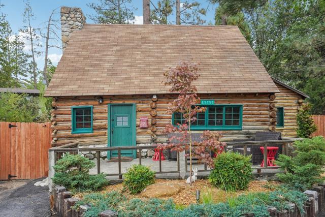 25750 Alderwood, Idyllwild CA: https://media.crmls.org/mediaz/97fccb82-53b2-42a7-9acf-4afec913cbbc.jpg