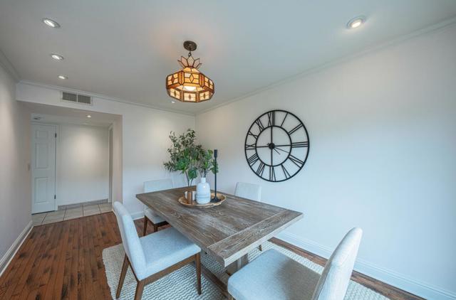 3850 Rio Road, Carmel CA: https://media.crmls.org/mediaz/97fd384a-2bba-4f81-94b4-5f257db786a5.jpg