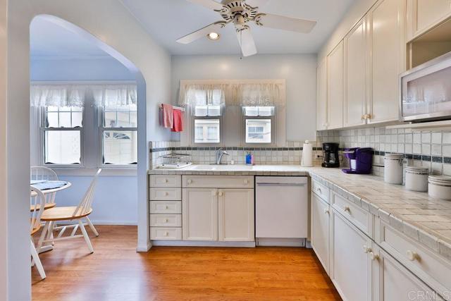 Detail Gallery Image 9 of 23 For 861 G Ave, Coronado,  CA 92118 - 3 Beds | 2 Baths