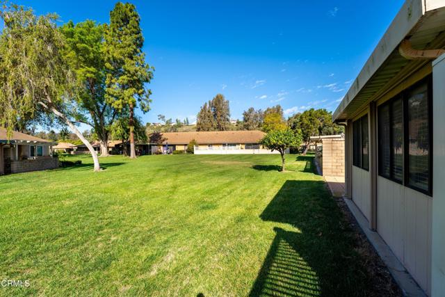 11225 Village 11, Camarillo CA: https://media.crmls.org/mediaz/97ff02f7-3f11-42d8-9057-9192cc9fa45f.jpg