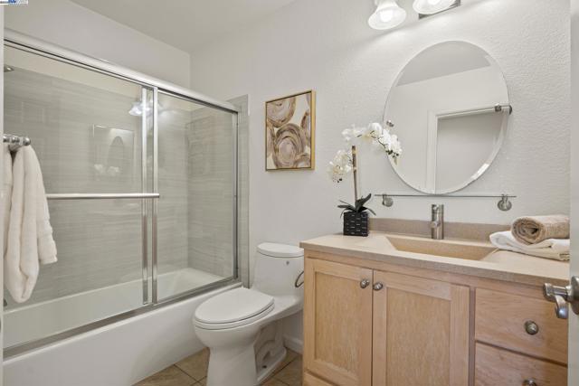 139 Justin Cir, Alameda CA: https://media.crmls.org/mediaz/97ff06d0-2a84-4421-90bd-1ded553bff8c.jpg