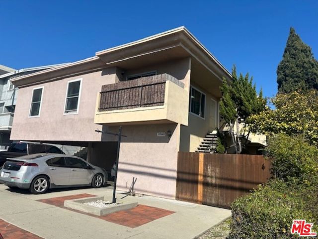 3560 S Centinela Avenue, Los Angeles CA: https://media.crmls.org/mediaz/97ff2923-5570-4abd-a55f-6f4a6752c75d.jpg