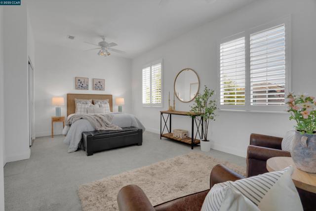 1109 Brittany Hills Ct, Martinez CA: https://media.crmls.org/mediaz/97ffc611-c790-4e5d-bee4-26a71b4b584c.jpg