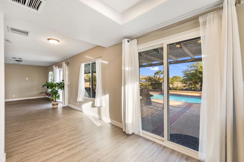 MLS #219138368DA image #9