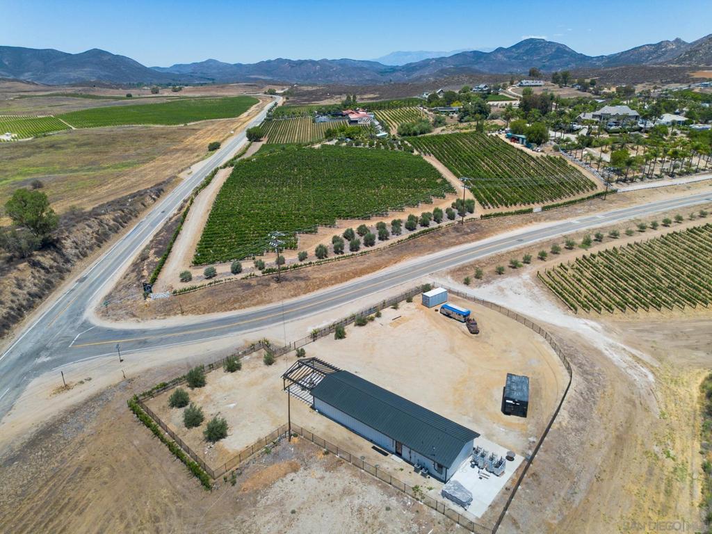 MLS #250033291SD image #23