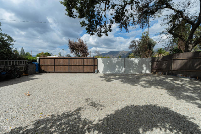 Detail Gallery Image 17 of 19 For 309 Acacia St, Altadena,  CA 91001 - 2 Beds | 2 Baths