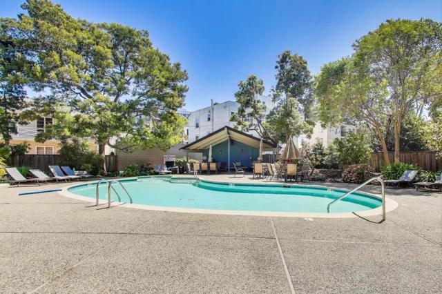 525 Almer Road, Burlingame CA: https://media.crmls.org/mediaz/98036b2f-ef7b-4f44-ae66-33ad9944c57c.jpg