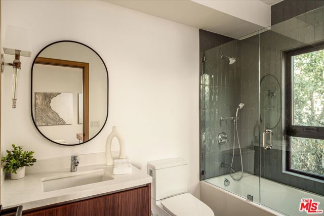 2824 1/2 Avenel Street, Los Angeles CA: https://media.crmls.org/mediaz/980465cd-43b2-4f4b-9851-2d7402c6bb34.jpg