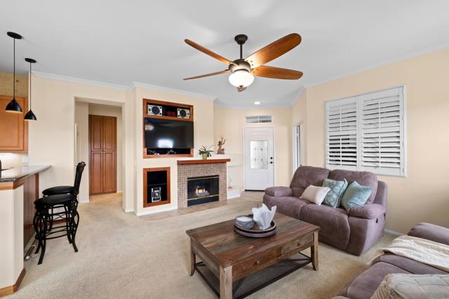 12680 Creekview Drive, San Diego CA: https://media.crmls.org/mediaz/98052534-0510-4b5e-af18-48d8c21b85d5.jpg