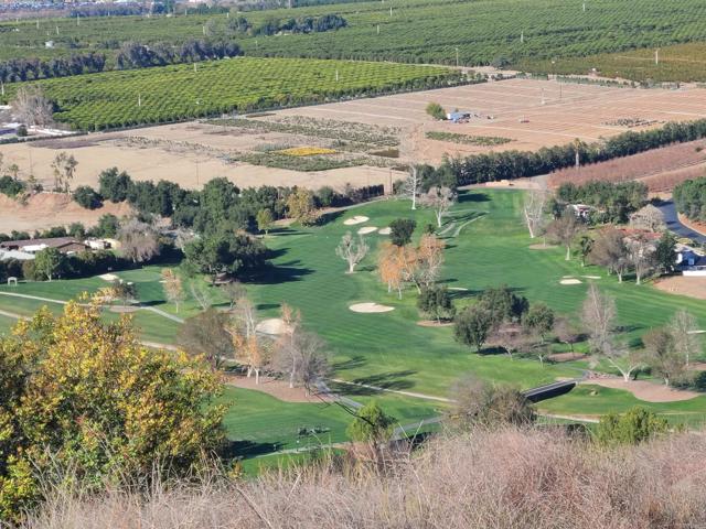 32202 Taupa Way, Pauma Valley CA: https://media.crmls.org/mediaz/98055ac7-aea9-49a7-9800-2b0296b77566.jpg
