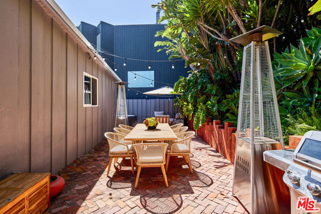 24246 Malibu Road photo 17