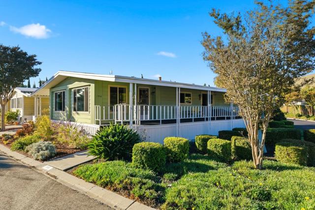 146 Mountain Springs Drive, San Jose CA: https://media.crmls.org/mediaz/9807b2de-431f-4c6c-93bb-4517b2e38ac6.jpg