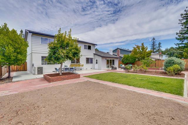 10335 Dempster Avenue, Cupertino CA: https://media.crmls.org/mediaz/98081290-dde2-4b62-9732-352b6309322a.jpg