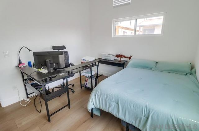 4053 55 Jewell St, San Diego CA: https://media.crmls.org/mediaz/9809d216-d5bc-43e5-8517-d3b124a67d22.jpg