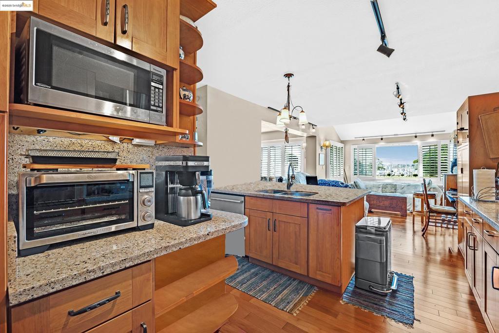 MLS #41113544 image #36