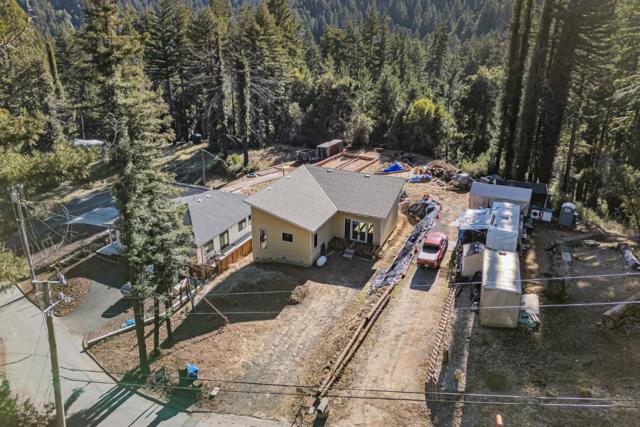 701 Pinecrest Drive, Boulder Creek CA: https://media.crmls.org/mediaz/980a15c4-a5f1-47d0-ac77-82548186a288.jpg