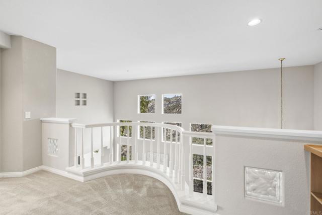 Image 37 of 75 For 2199 Woodland Heights