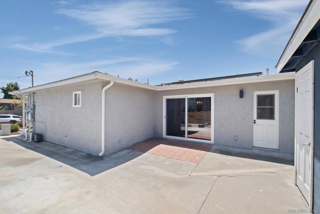 4542 Toni Lane, La Mesa CA: https://media.crmls.org/mediaz/980b8d69-ba46-464a-aab2-b208b5cab899.jpg