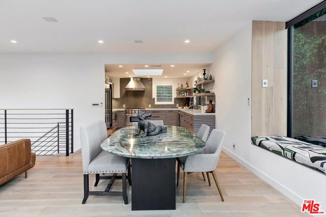 2164 Sunset Plaza Drive, Los Angeles CA: https://media.crmls.org/mediaz/980bf3cc-9724-4940-893a-16c9248ae914.jpg