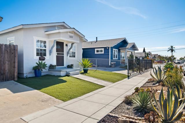 3809 Van Dyke Ave, San Diego CA: https://media.crmls.org/mediaz/980c184c-1490-4fd8-a117-81baed1adffd.jpg