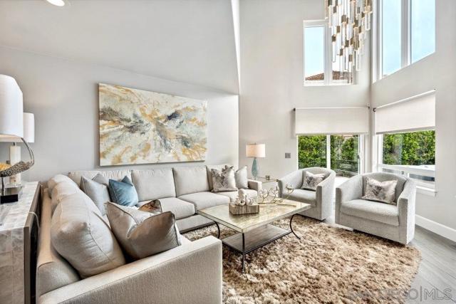 12 Mardi Gras Rd, Coronado CA: https://media.crmls.org/mediaz/980da293-21d1-4445-9327-8726bdde3576.jpg