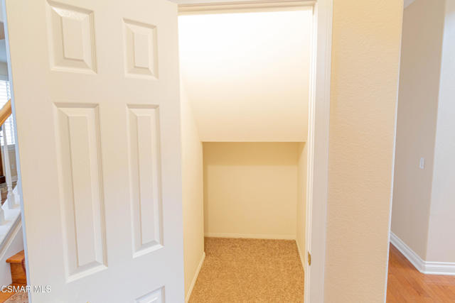 3063 Espana Lane, Thousand Oaks CA: https://media.crmls.org/mediaz/980dcb0f-81b5-4fae-bf1d-cf6811a15c1b.jpg