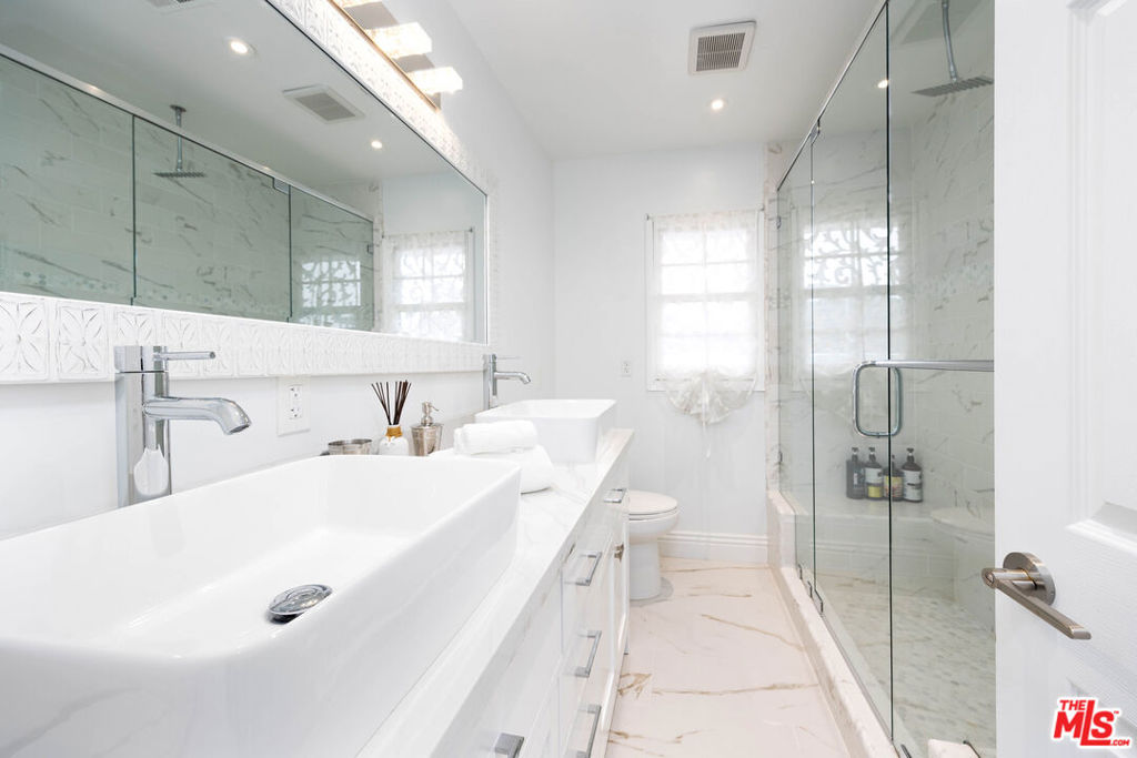 1110 Muirlands Drive - photo 15