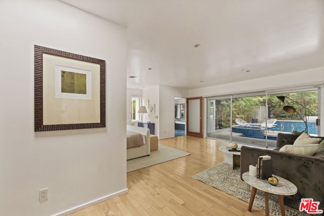 8630 Allenwood Road, Los Angeles CA: https://media.crmls.org/mediaz/980e82d8-77d2-47c4-9d3a-8b8c1502657a.jpg