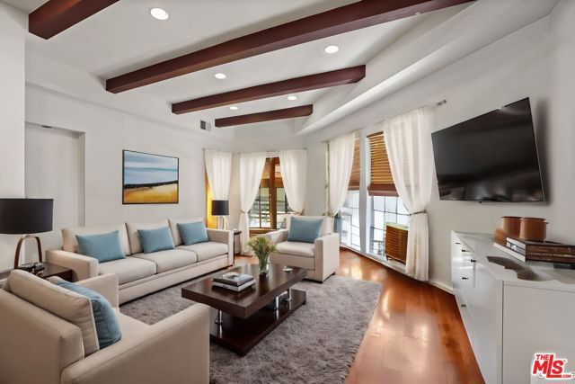 Family Room (Virtual Staging)