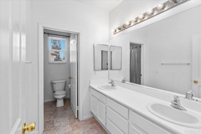 1560 Eden Court, San Marcos CA: https://media.crmls.org/mediaz/9810474a-bce5-48ce-ac35-858bd05a5946.jpg
