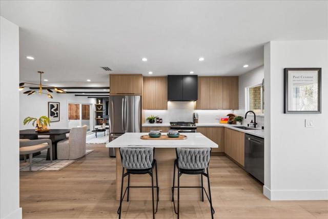 2319 Tipperary Avenue, South San Francisco CA: https://media.crmls.org/mediaz/981422c0-2495-4d51-9a98-2829ad4ae827.jpg