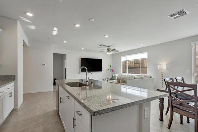 2051 Rosewood Drive, Hollister CA: https://media.crmls.org/mediaz/98159d3f-bf50-4b85-8a59-fc920ec93b3b.jpg