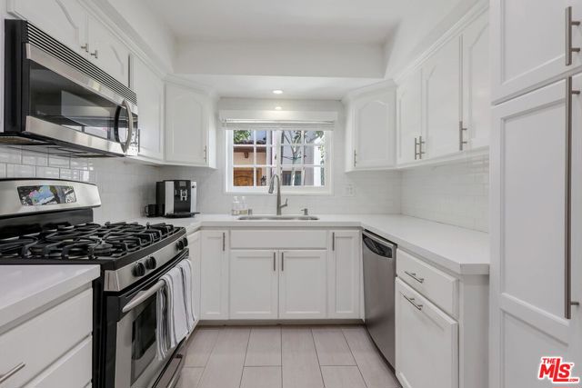 1044 10TH Street, 6 photo 6
