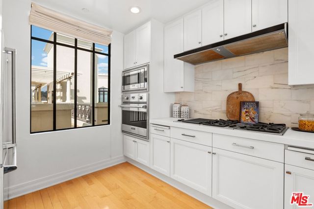 11847 Gorham Avenue, Los Angeles CA: https://media.crmls.org/mediaz/9817c2cb-b581-419c-b851-d127190088bd.jpg