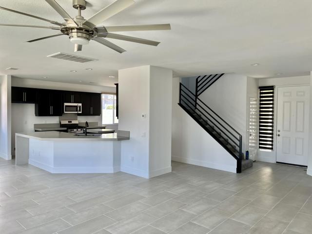 82602 Tivoli, Indio CA: https://media.crmls.org/mediaz/98194f07-8fed-4f7c-ab4e-9cc56fc1d74f.jpg