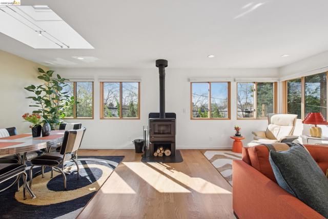 Image 11 of 60 For 1260 63rd St.