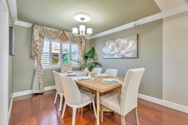 145 Park Bolton Place, San Jose CA: https://media.crmls.org/mediaz/981ba76d-28eb-4041-86f7-07bb82f0f9b6.jpg