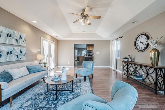 1519 Tamara Court, Escalon CA: https://media.crmls.org/mediaz/981bb3f7-c428-4bc3-a1ef-c425e311ae87.jpg