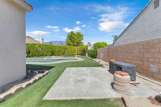 Image 31 of 38 For 68138 Seville Court