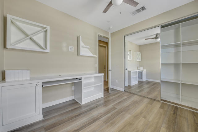 Image 24 of 37 For 80085 Canyon Club Court