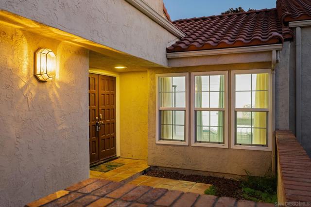 15913 Avenida Villaha, San Diego CA: https://media.crmls.org/mediaz/981d6104-f212-4fbd-ad4e-c5c621b00426.jpg